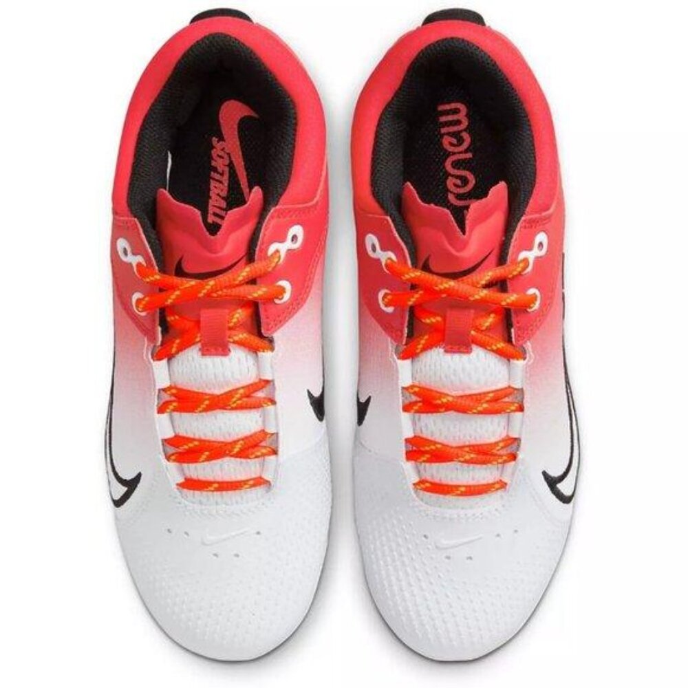NWT Nike Women's Hyperdiamond 4 Elite Metal Fastpitch Softball Cleats - Picture 2 of 8